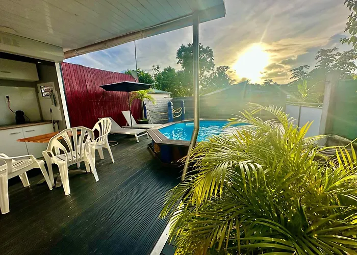 Gite Charmant Avec Piscine